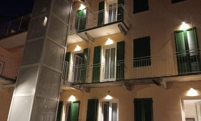 La Morra Apartment | App.#2 Pet Friendly! P. Earth