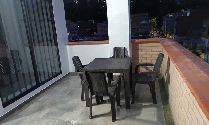 Itagui Apartment | Charming 1-bedroom apartment in wonderful Itagüi with WiFi