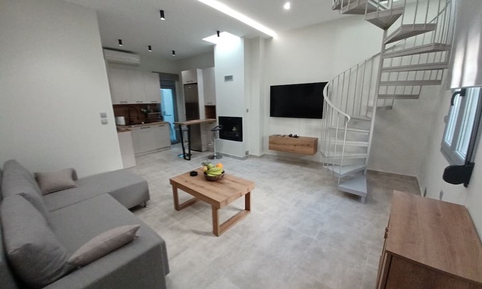 Lesvos House | 5 minutes to the center!Pet-Friendly!
