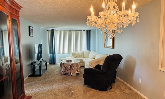Cheektowaga Apartment | Convenient Stay Just 2 Minutes from Buffalo Airport