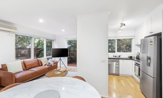 Geelong House | Discover Your Home Away from Home in Geelong