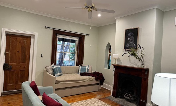 Upper Wakefield Cottage | Charming Cottage Retreat in the Heart of Auburn
