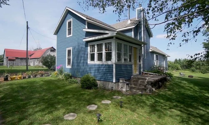 Cramahe Other | Rural Escape: Entire Farmhouse Near Toronto for Families