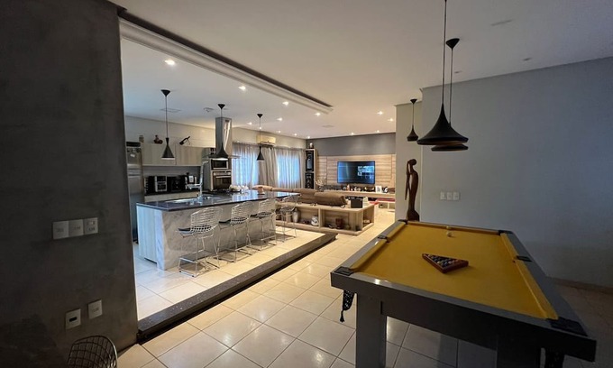 Rio Verde Apartment | Enjoy a Cozy Stay with Pool Table and Fun Pottery Classes