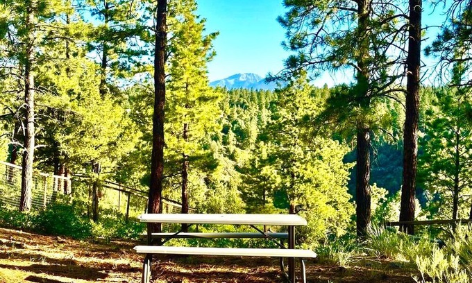 Durango Apartment | Comfortable rental with kitchenette, streaming TV & great views