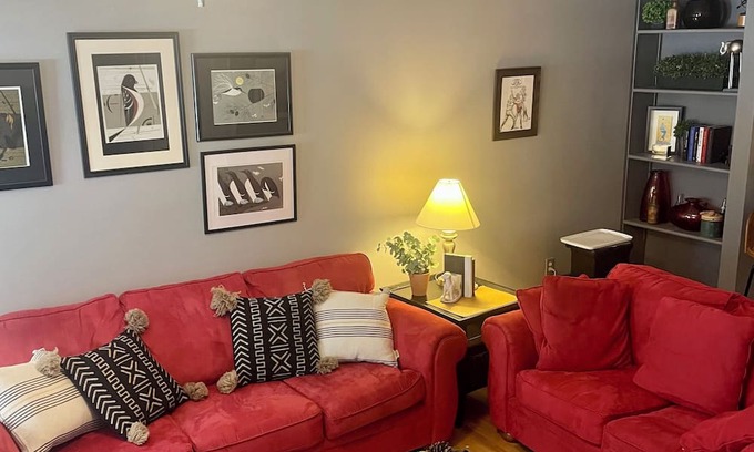Athens House | Charming 2-bedroom townhome with WiFi, AC in lovely Athens!
