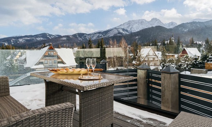 Koscielisko House | Moutain Villa by Loft Affair
