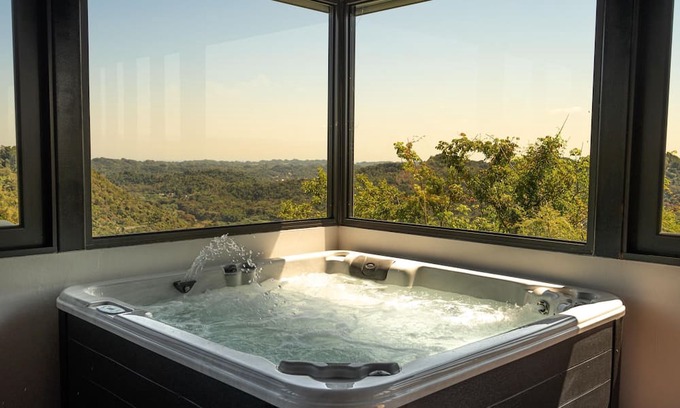 Vega Alta House | Entire Place W/Private Bar, Jacuzzi, Pool table & Scenic View.