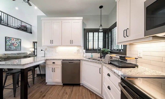 Pine Mountain Cabin | Discover Comfort at Pearson's Pines - Family-Friendly Retreat