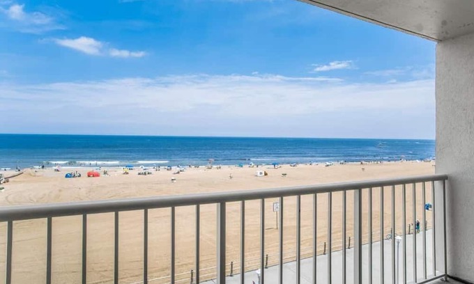 Northeast Virginia Beach Resort | Beachfront Bliss at Va Beach's Prime Quarters This Labor Day