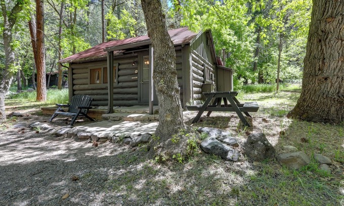 Sedona Apartment | Inviting Sedona Studio with Hiking Trails and Creek Access