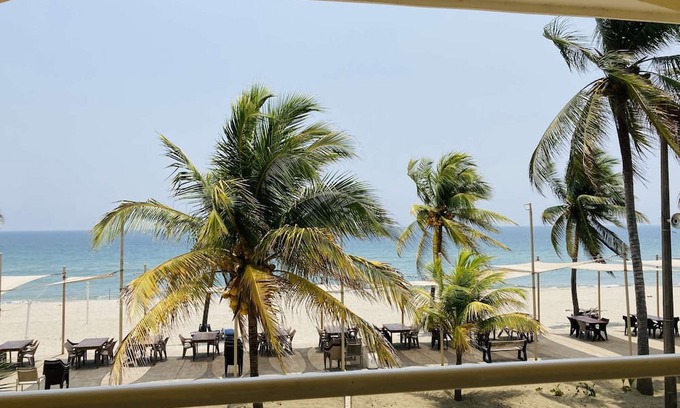 San Juan House | Ocean View Beach Hotel with Pool and Free Breakfast