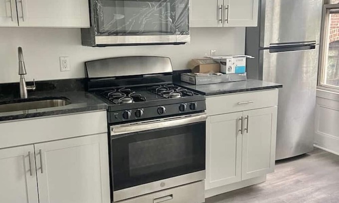Hoboken Apartment | Modern 3-Bedroom Apartment with Family-Friendly Amenities