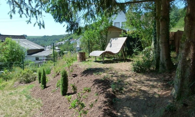 Rieden House | Cozy Felix Oben Family Residence with Kitchen Amenities