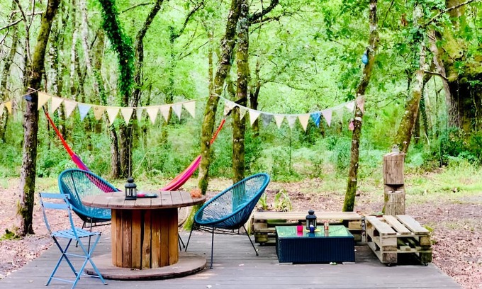 Belin-Beliet Apartment | Discover Into THE Wild: Notre "roulotte Cosy" Retreat