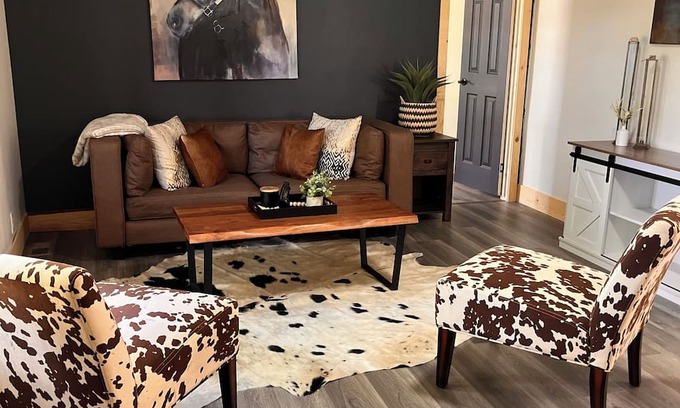 Elizabethtown Other | Family-Friendly Retreat with Spa & Hot Tub Near I-65