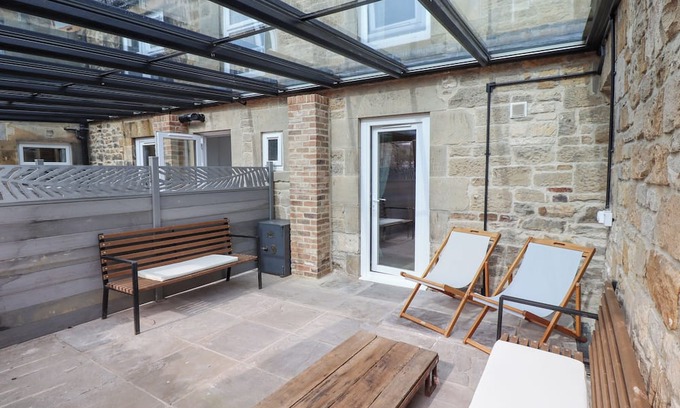 Wark Cottage | Cozy Chester Suite: Pet-Friendly Retreat with Open Fire