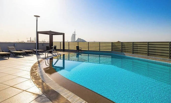 Jumeira 3 Apartment | Spacious 2BR Retreat in Umm Al Sheif, Near the Beach