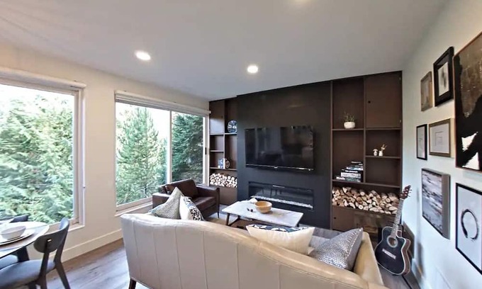 Whistler Cay Heights Condo | Relaxation Awaits: Whistler 2-Bedroom with Spa & Hot Tub