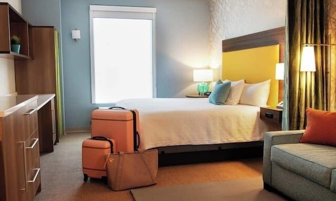 Stevens Point Hotel | Discover Comfort at Home2 Suites By Hilton Stevens Point