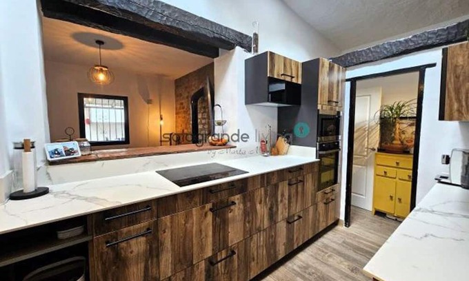 San Enrique de Guadiaro House | Charming House with Terrace in San Enrique de Guadiaro