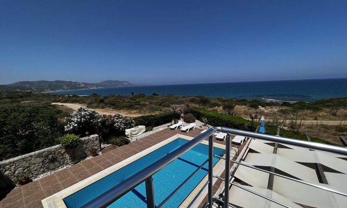Karsiyaka Villa | Exquisite Villa with Private Pool in Cyprus