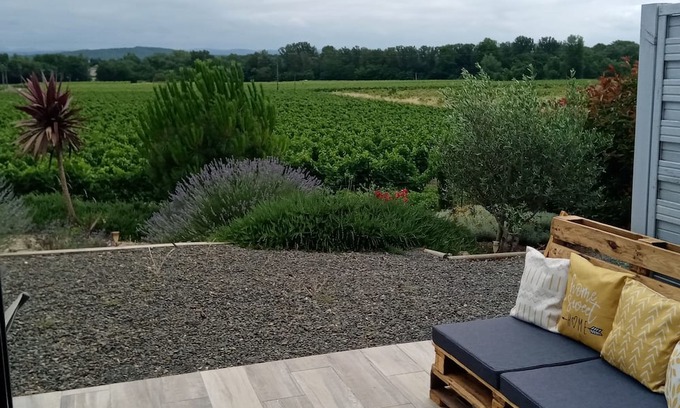 Malvies House | Relaxing Villa in the Vines with Spa and Ocean Views