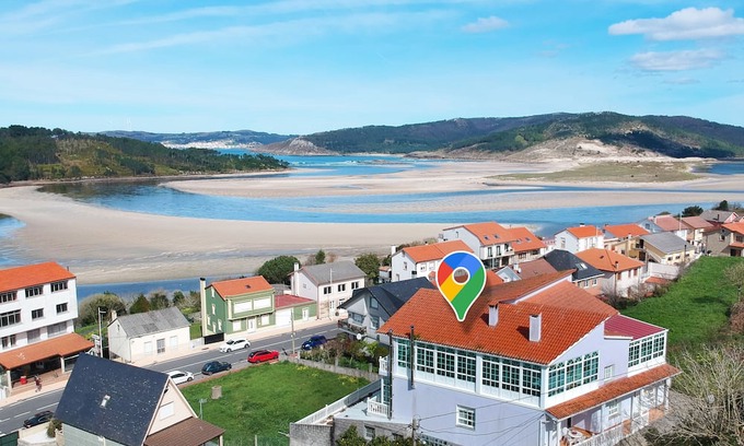 A Telleira Apartment | Relaxing Retreat at AG House Fuentes Canduas 2 with Spa
