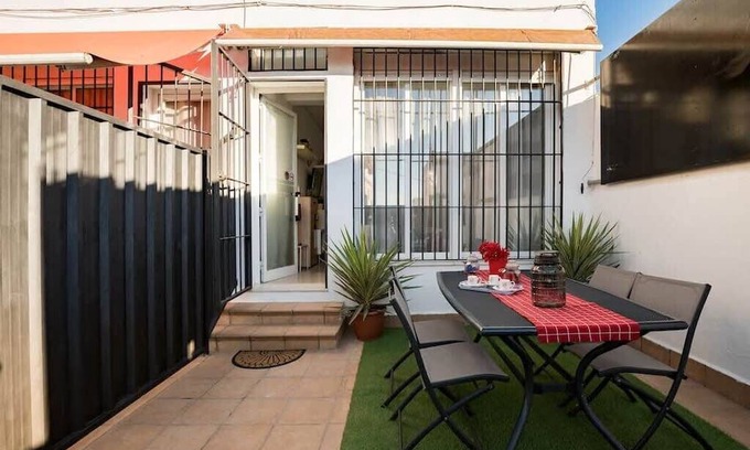 Gines Apartment | Convenient Apartment Near Seville with Family-Friendly Amenities