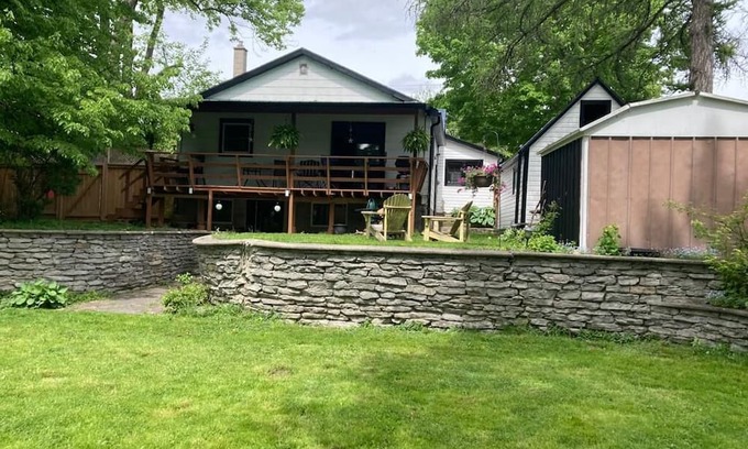 Port Dover House | Discover Albion Landing Cottage in Port Dover, Ontario
