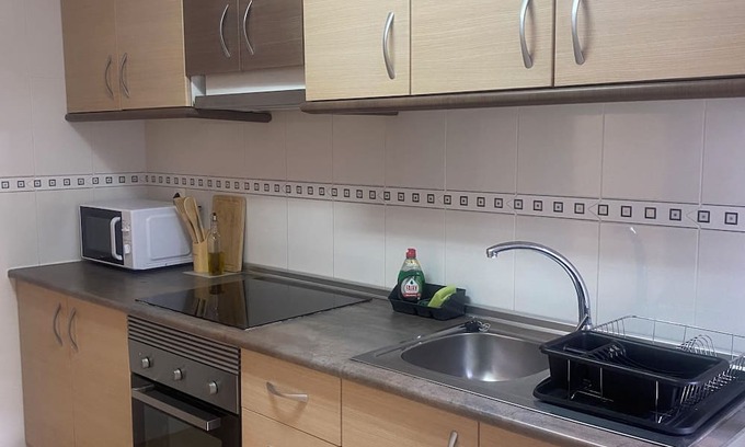 Sant Blai Apartment | Discover En el Corazón de Alicante with Family-Friendly Amenities