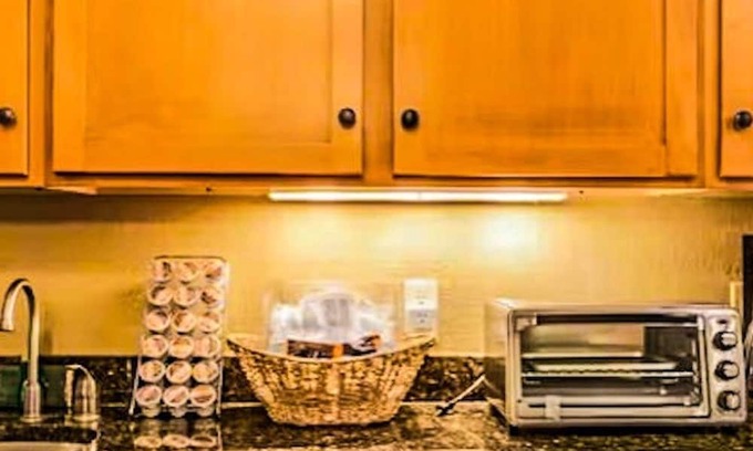 Three Lakes Apartment | Scenic Lake Views with Pool, Spa & Hot Tub Options!