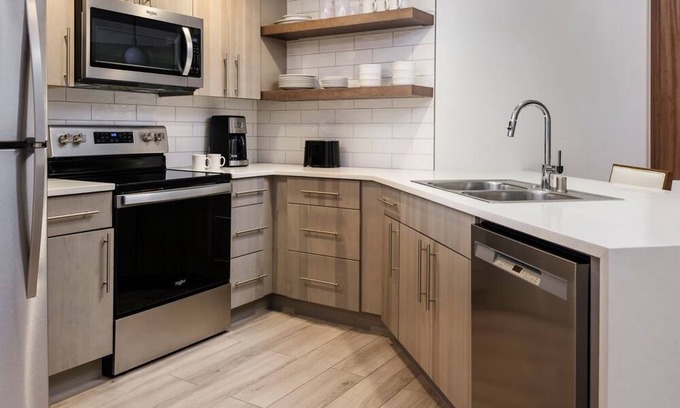 Newport Coast Villa | Pet Friendly Oceanfront Villas at Marriott's Newport Coast