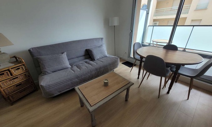 Merlimont-Plage Apartment | Family-Friendly Apartment Merlimont with Kitchen Amenities