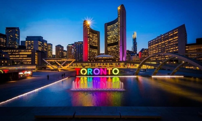 Trinity - Bellwoods Apartment | Ideal Downtown Toronto 2-Bedroom Near Trinity Bellwoods