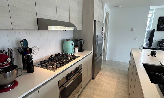 Lower Mount Royal Condo | Prime Downtown Calgary Location with Pool and Spa Amenities