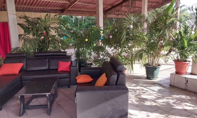 Cocody Apartment | Pet-Friendly 2 Bedroom Apartment with Pool in Riviera 3