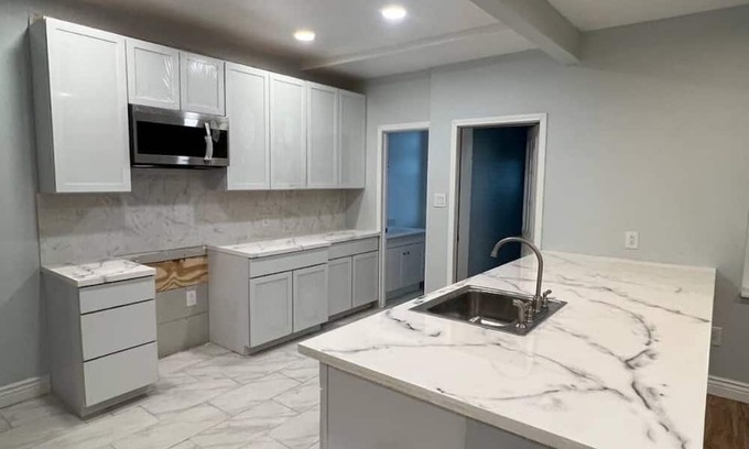 Duquesne House | Relaxing Retreat Near Kennywood Park and Waterfront Market