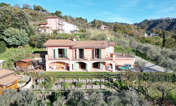 Fosdinovo Villa | Inviting Villa with WiFi, Terrace & Panoramic Views
