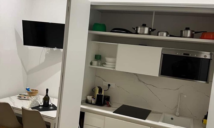 Caserta House | Pet-Friendly Vrbo Property with Breakfast & Kitchen Access