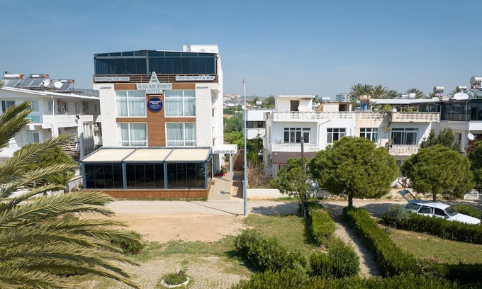Silifke Hotel | Discover Askar Port Hotel: Family-Friendly & Accessible Stay