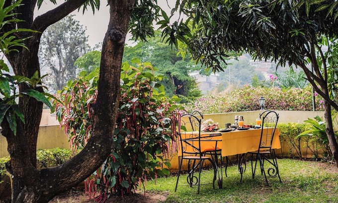 Bujumbura Apartment | Inviting One-Bedroom Apartment in Lush Tropical Garden