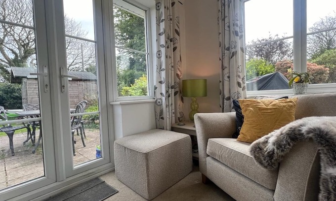 Felinwynt Cottage | Serene Family Retreat with Ocean Views, Steps to the Beach