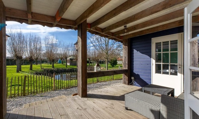 Biggekerke Ski Chalet | Discover Relaxation at 'De Weide Blick' in Biggekerke