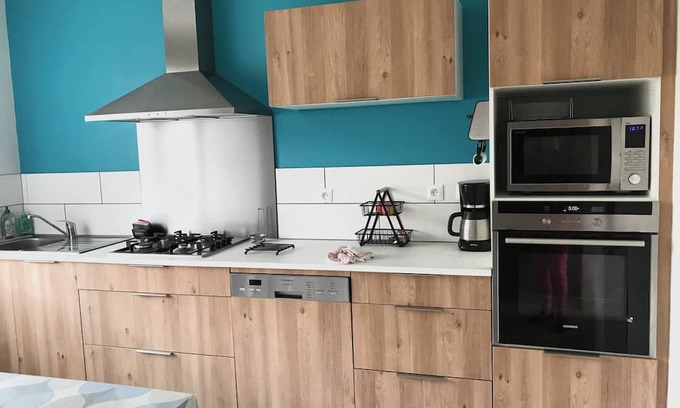 Auray House | Family-Friendly Getaway at Vrbo Property for Memorable Stays