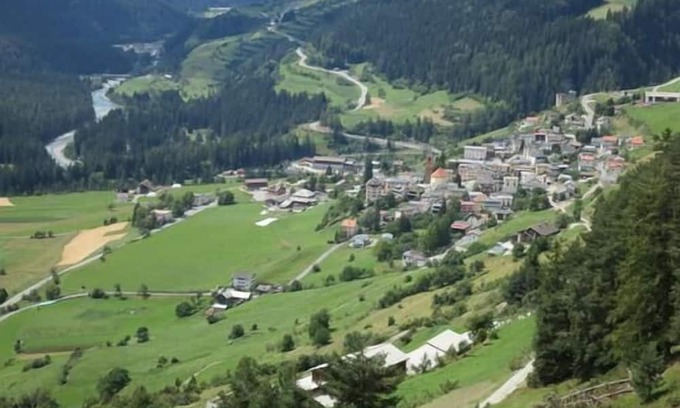 Valsot Other | Ideal Farmhouse Getaway in Ramosch for Up to 6 Guests