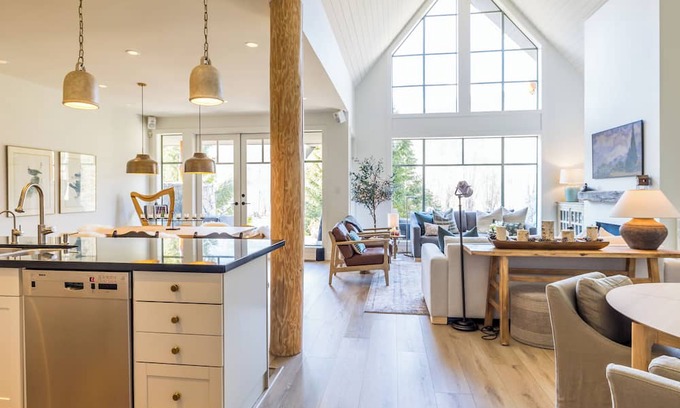 Nicklaus North House | Elegant Golf Course Retreat with Lake and Mountain Views