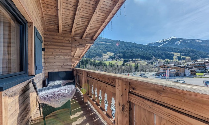 Jochberg Apartment | Cozy Apartments in the Tirol Mountains - Pet Friendly, Ski In/Out