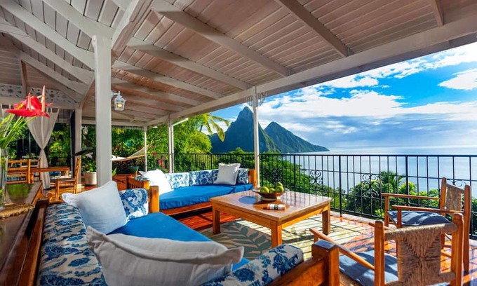 Mamin Villa | Scenic 2 Bedroom Villa with Private Pool and Great Amenities