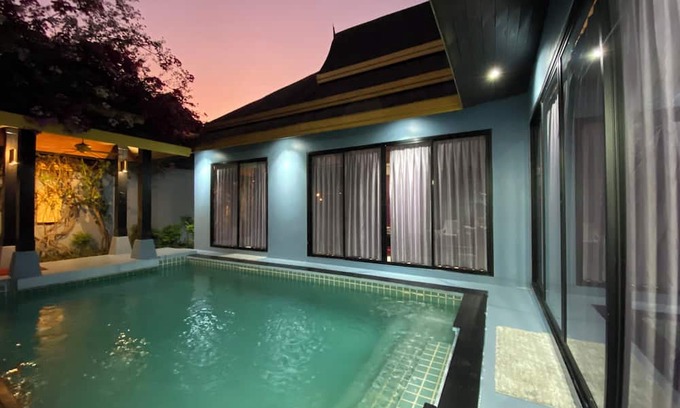 Wichit Villa | Relaxing Two-Bedroom Villa with Private Pool Near Attractions